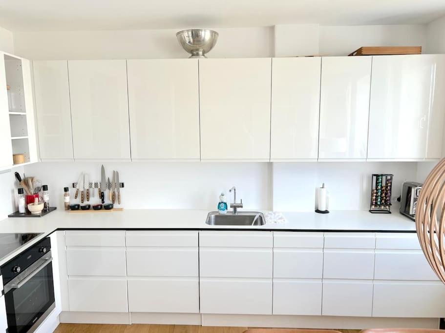 High-end Central Apt - Luxury *